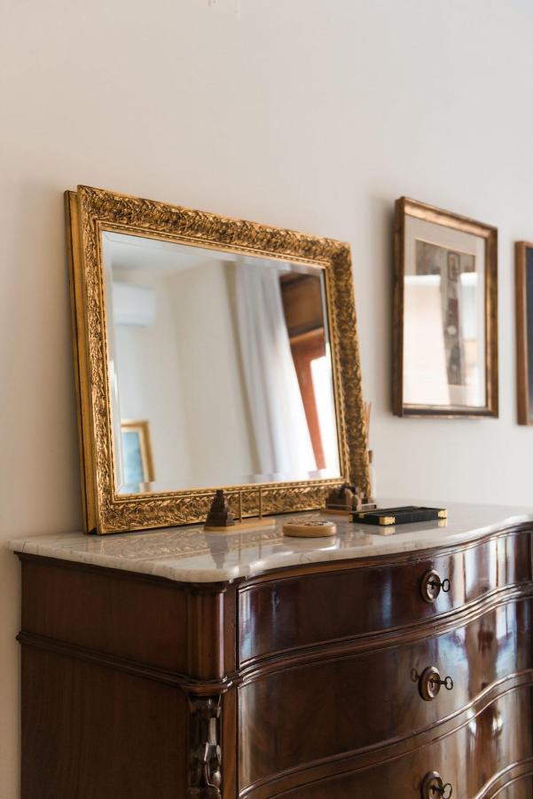 Starhost - Golden Apartments Salerno Exterior photo